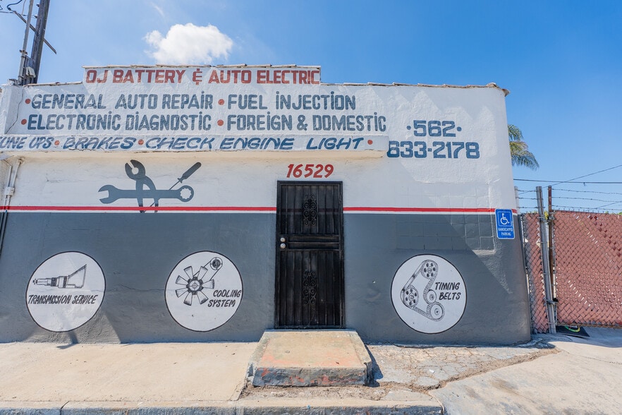 More Photos Of 16529 Lakewood Blvd, Bellflower Auto Repair For Sale