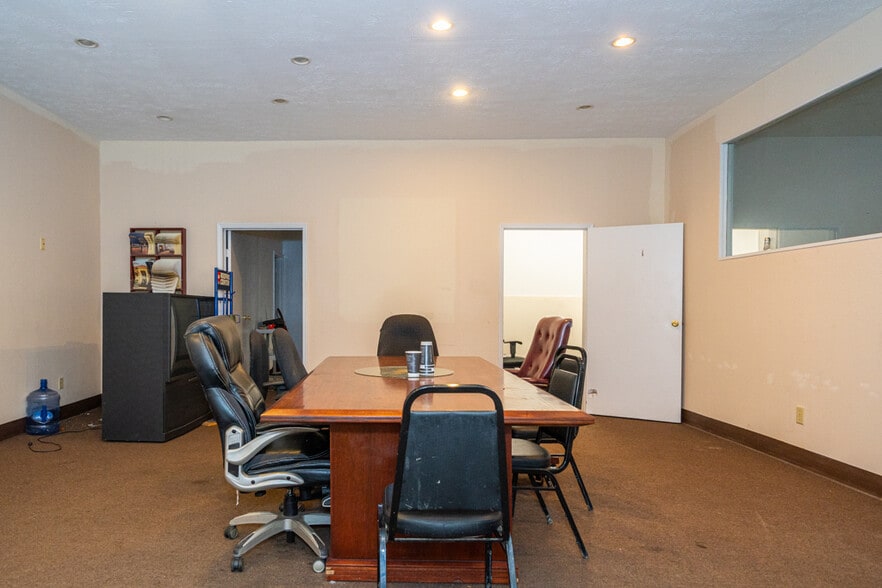 More Photos Of 3380 Successful Way, Dayton Office For Sale