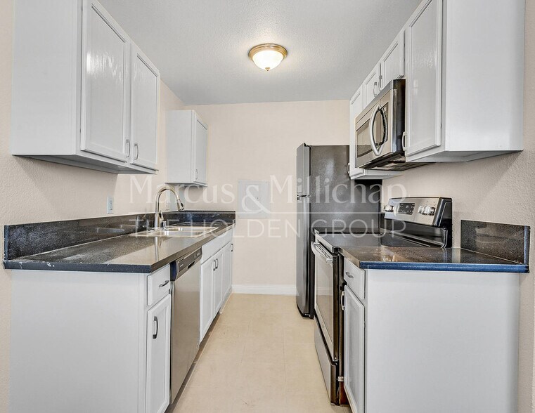 More Photos Of , Las Vegas Multifamily For Sale