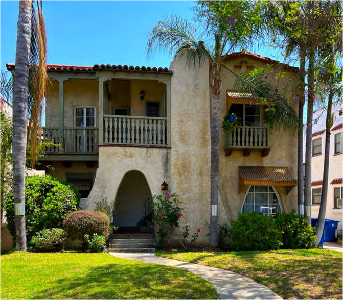 More Photos Of 1118 S Sycamore Ave, Los Angeles Apartments For Sale