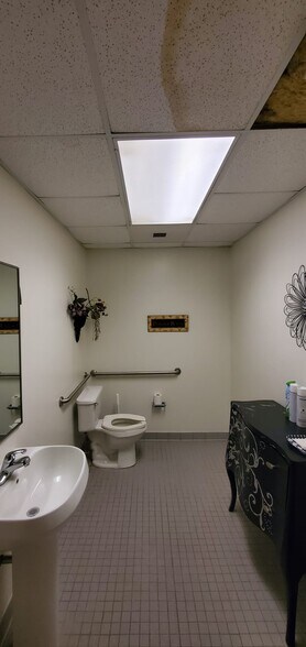 More Photos Of 341 3rd St, Macon-Bibb Loft Creative Space For Lease