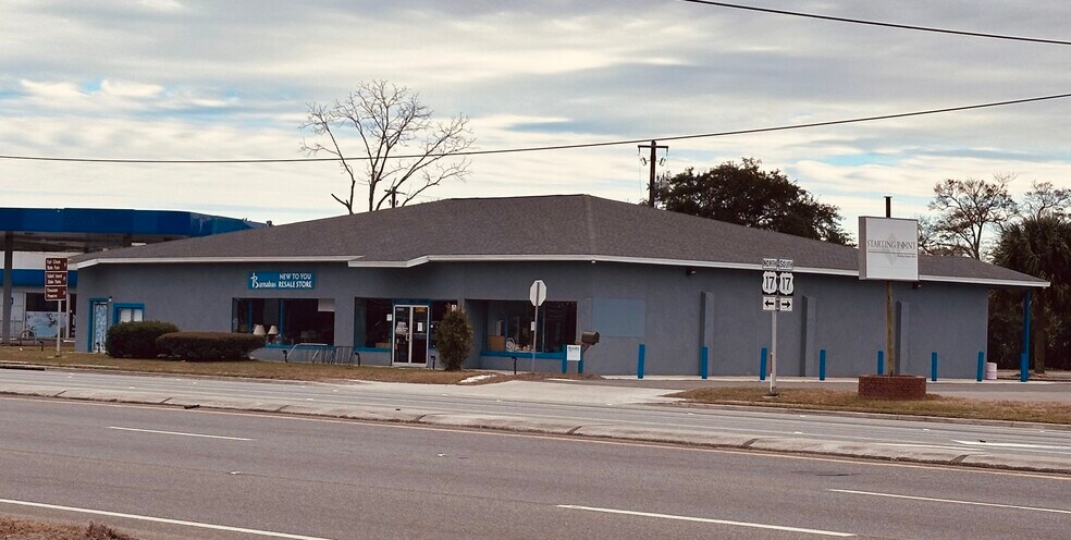 More Photos Of 463146-463148 Us-17, Yulee Freestanding For Sale