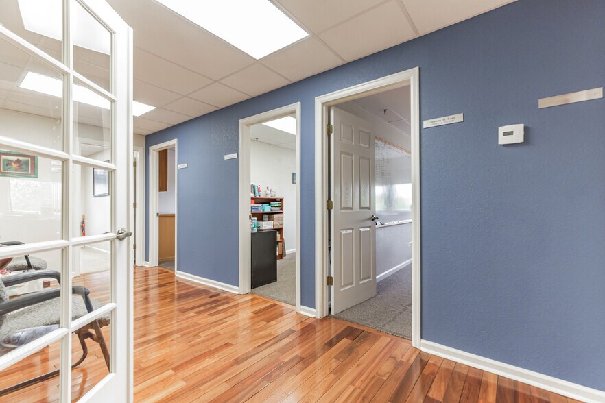 More Photos Of 11031 Sheridan Blvd, Westminster Office For Lease