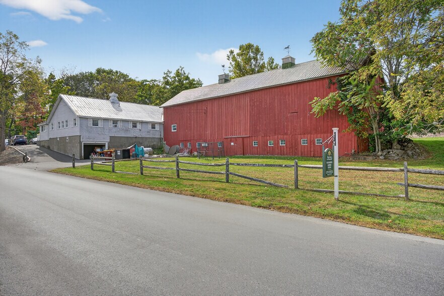 More Photos Of 65 Four Corners Rd, Warwick Specialty For Sale