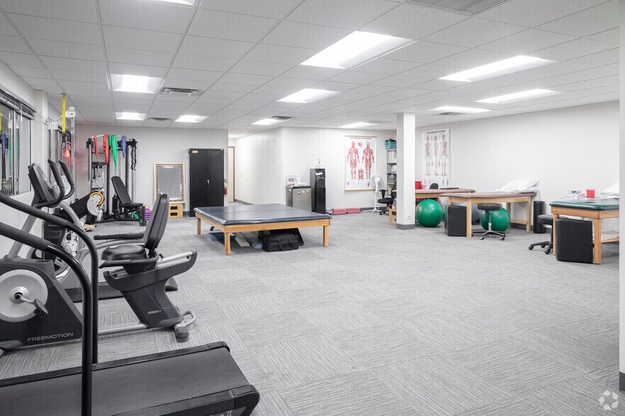 More Photos Of 750 W Hampden Ave, Englewood Office For Lease