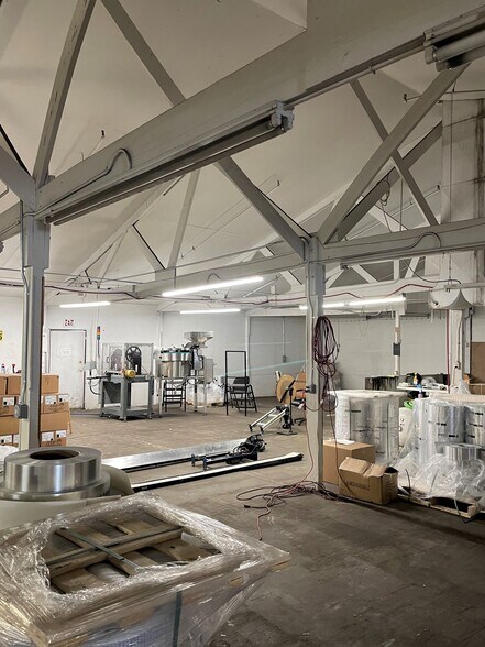 More Photos Of 1414-1442 S 700 W, Salt Lake City Distribution For Lease