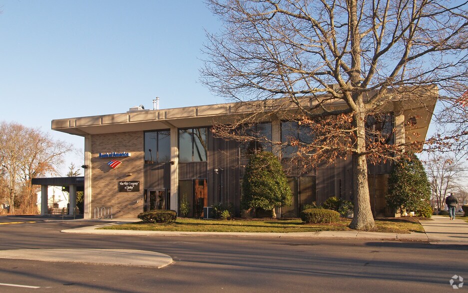 More Photos Of 1501 Tilton Rd, Northfield Office For Sale