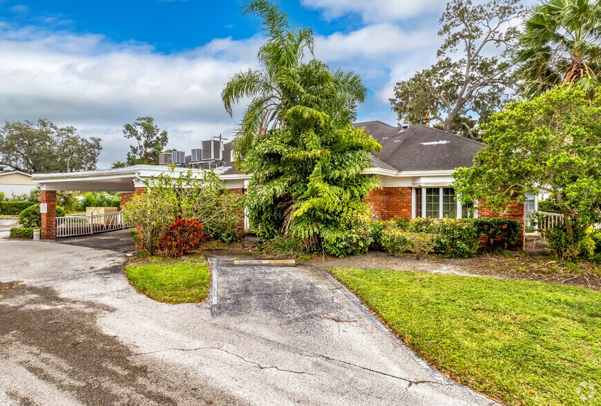 More Photos Of 1107 S Myrtle Ave, Clearwater Medical For Sale