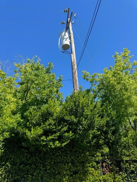 More Photos Of 1868-1872 Stone Ave, San Jose Manufacturing For Lease