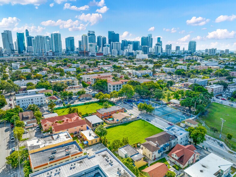 More Photos Of 745 SW 3rd St, Miami Land For Sale