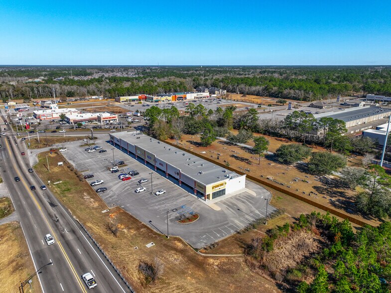 More Photos Of 3179 Mallett Rd, D'Iberville Storefront For Sale