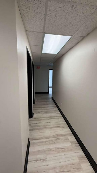 More Photos Of 608 S Tampania Ave, Tampa Medical For Lease