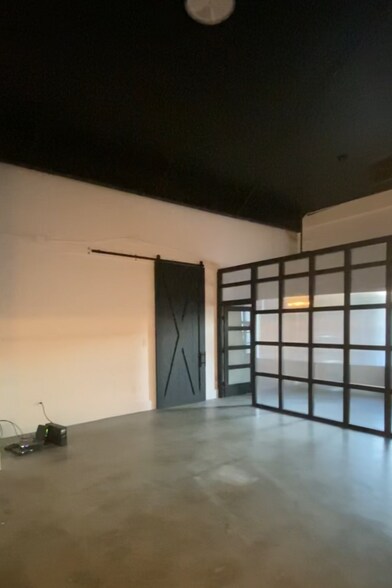 More Photos Of 12680 Mcmanus Blvd, Newport News Warehouse For Lease