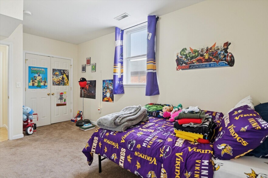 More Photos Of 6 S 3rd St, Oxford Storefront Retail Office For Sale