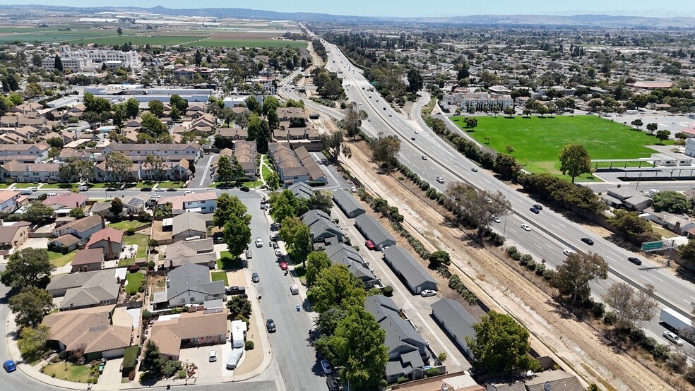 More Photos Of 417 Tiffany Dr, Santa Maria Apartments For Sale