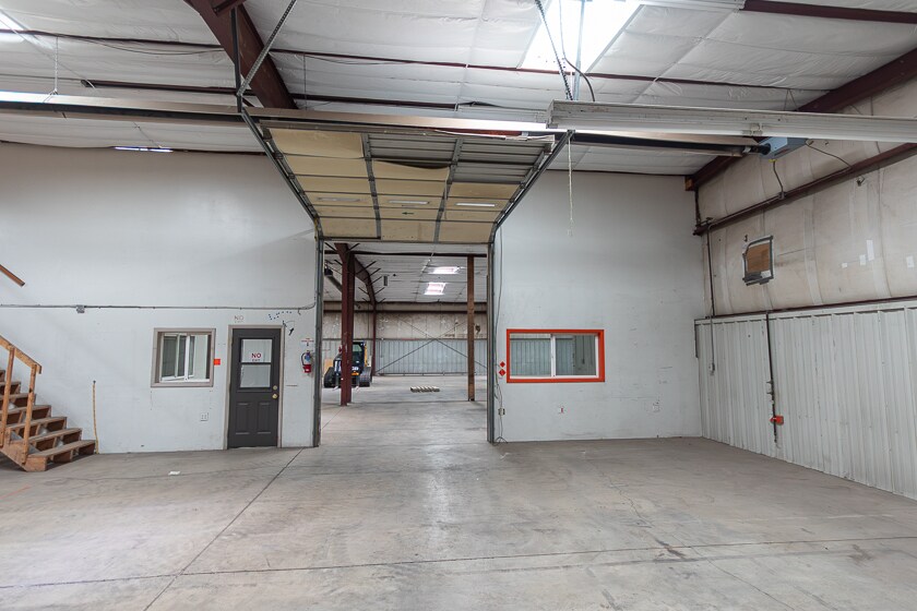 More Photos Of 1712 1st Ave, Greeley Warehouse For Lease