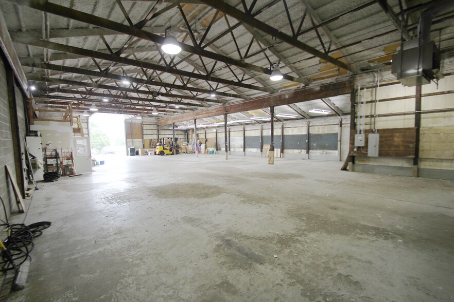 More Photos Of 3508 Brecksville Rd, Richfield Warehouse For Sale