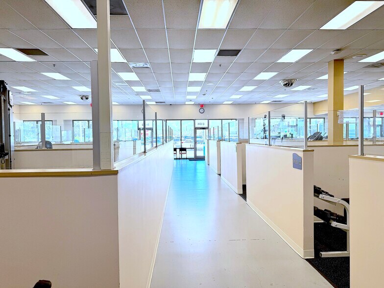 More Photos Of 3045-3055 Columbia Blvd, Titusville Unknown For Lease