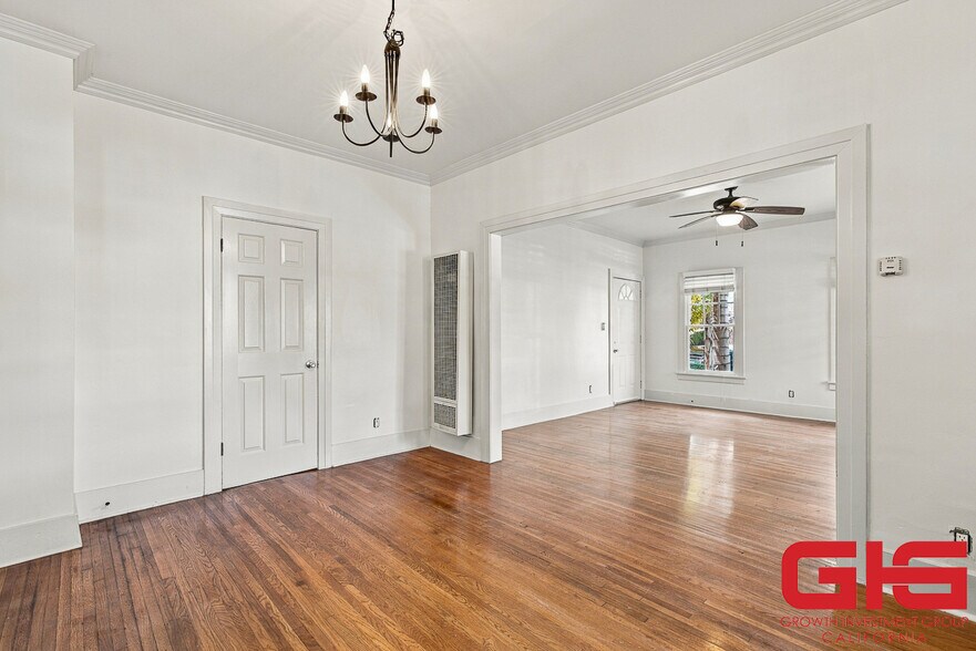 More Photos Of 846 N Harvard Blvd, Los Angeles Apartments For Sale