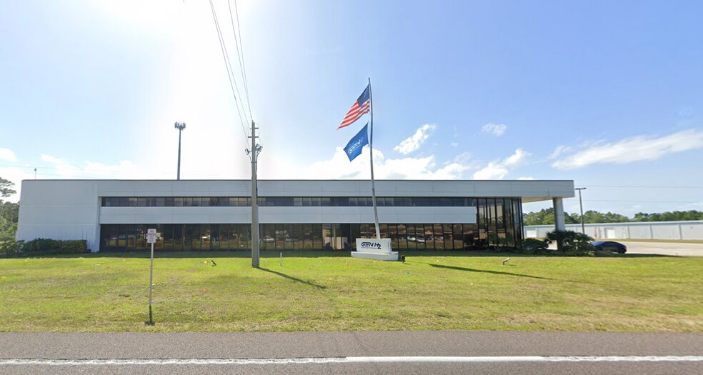 Primary Photo Of 5200 S Washington Ave, Titusville Flex For Sale