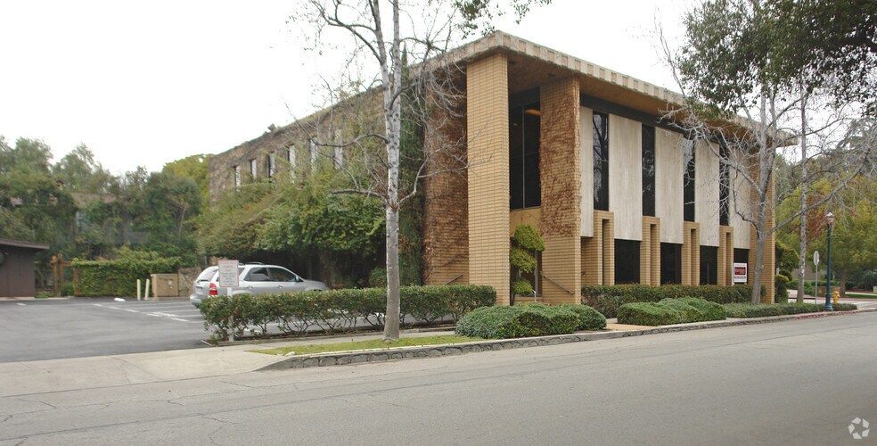 More Photos Of 201 W 4th St, Claremont Office For Lease