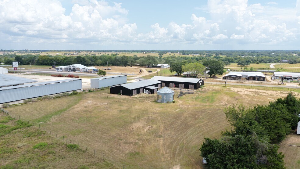 More Photos Of 1440 TX-237 Hwy, Round Top Flex For Sale