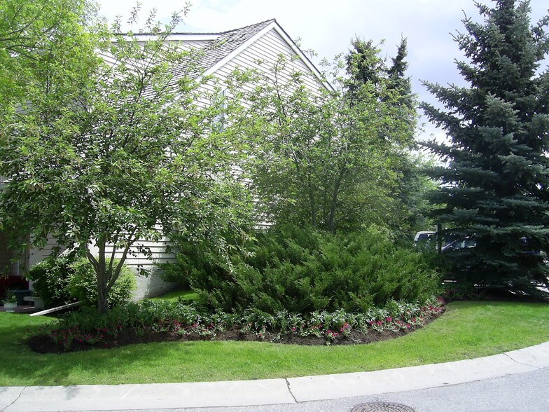 More Photos Of , Calgary Multifamily For Sale