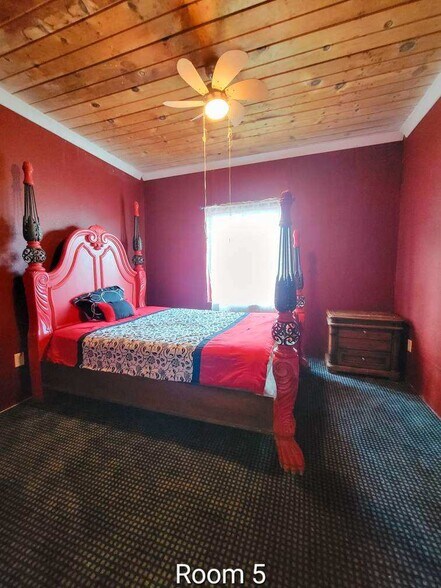 More Photos Of 3882 Washington Ave, Le Grand Apartments For Sale