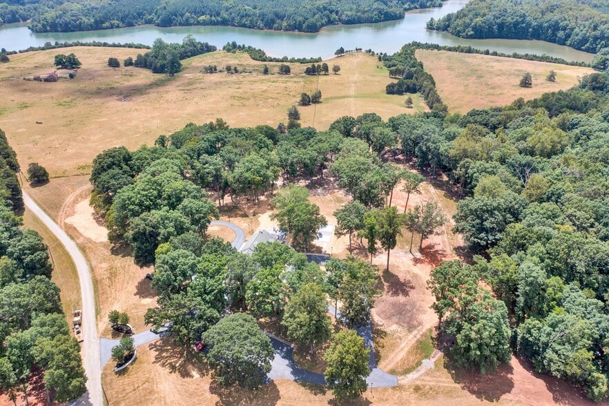 More Photos Of 750 Penn Hall Rd, Union Hall Specialty For Sale