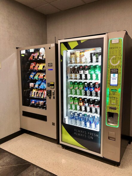 More Photos Of 8470 Allison Pointe Blvd, Indianapolis Office For Lease