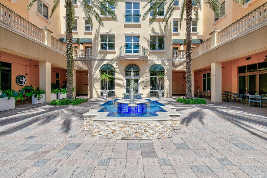 More Photos Of 1880 N Congress Ave, Boynton Beach Medical For Sale