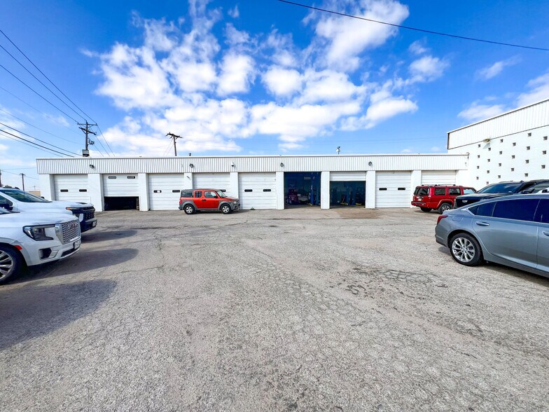 More Photos Of 3205 W Wall St, Midland Auto Dealership For Sale