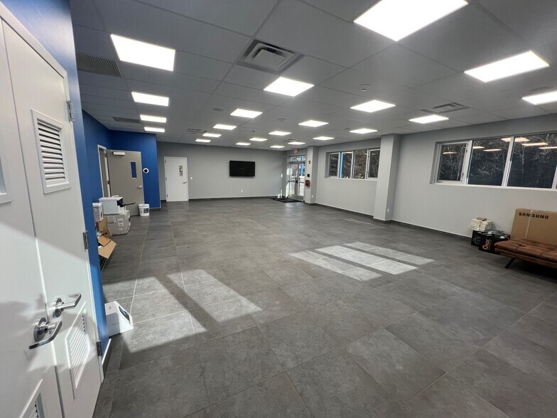 More Photos Of 15 Burnt Tavern Rd, Millstone Township Warehouse For Sale