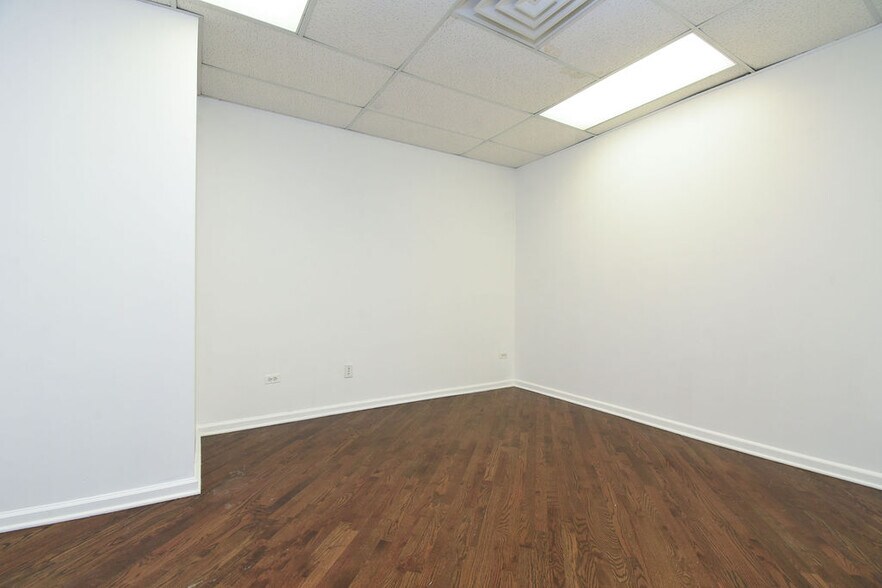 More Photos Of 2158 Grand Ave, Chicago Apartments For Lease