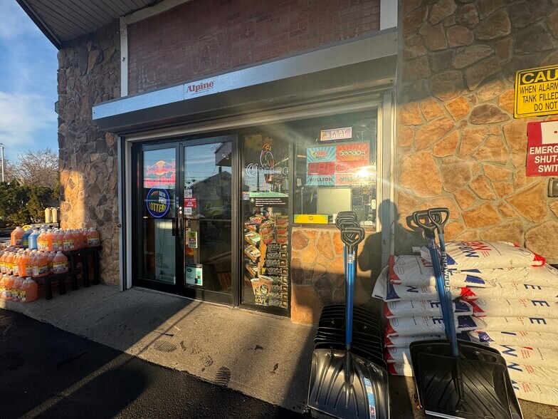 More Photos Of 234 Medford Ave, Patchogue Service Station For Sale