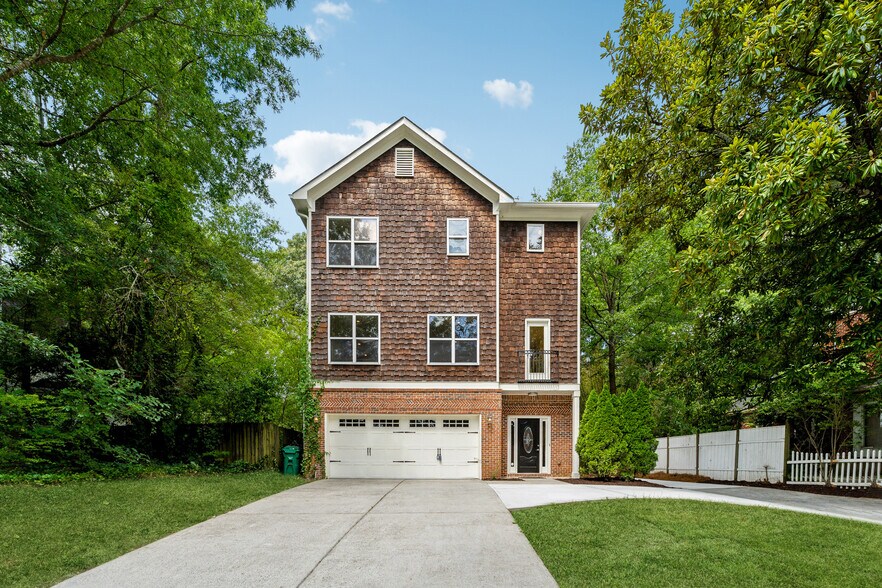 Primary Photo Of 1303 N Druid Hills Rd NE, Brookhaven Office Residential For Sale