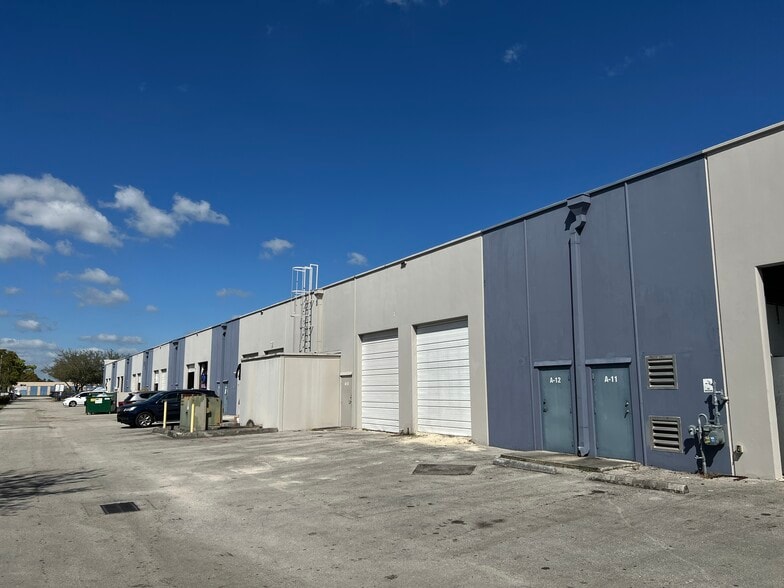 More Photos Of 4960 NW 165th St, Miami Warehouse For Sale