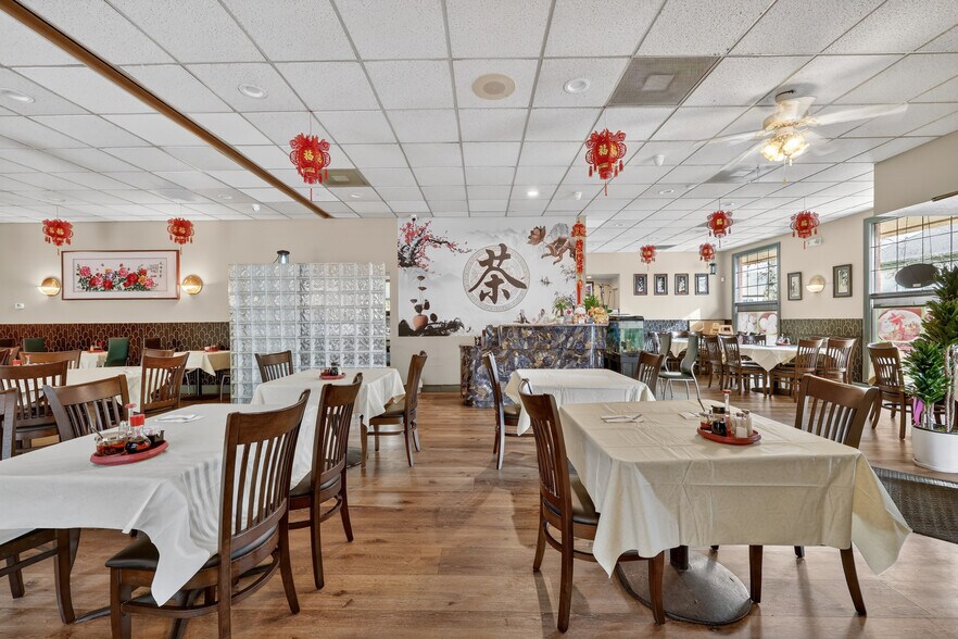 More Photos Of 1614 21st St, Sacramento Restaurant For Sale