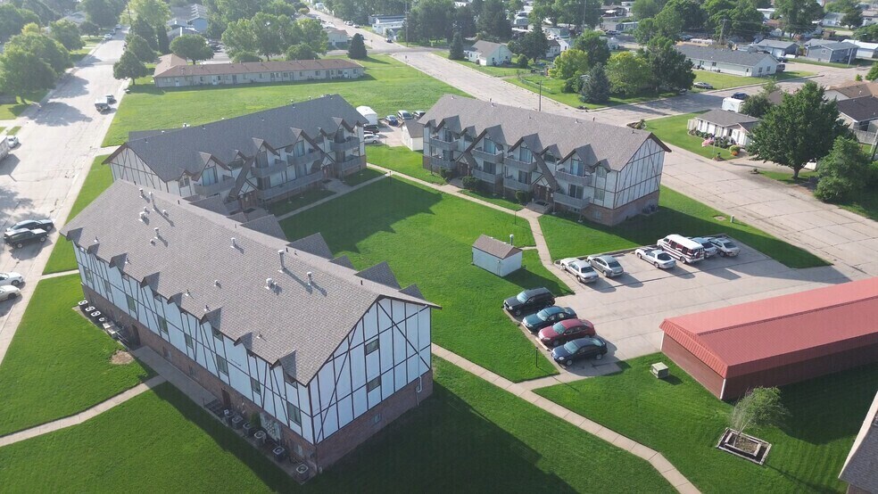 Primary Photo Of 1612 E D St, North Platte Apartments For Sale