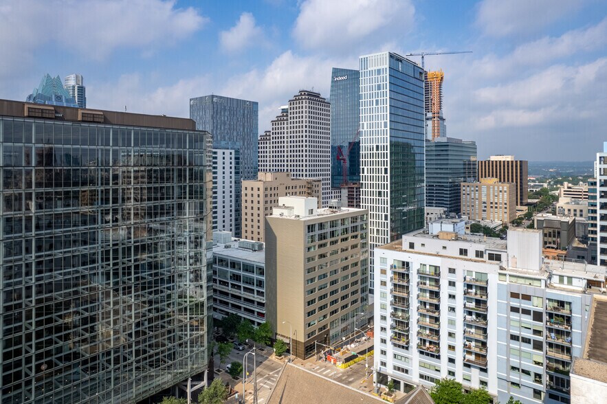 More Photos Of 720 Brazos St, Austin Office For Lease