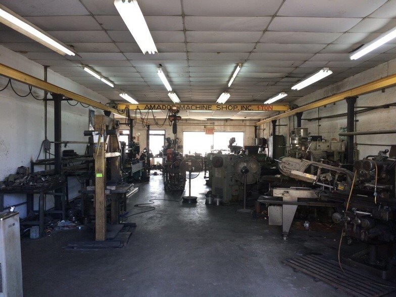 More Photos Of 2421 NW 27th Ave, Miami Freestanding For Sale