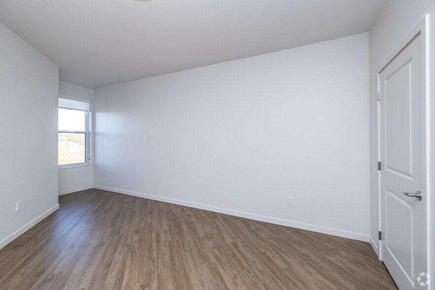 More Photos Of 201 El Dorado Dr, Jordan Apartments For Lease