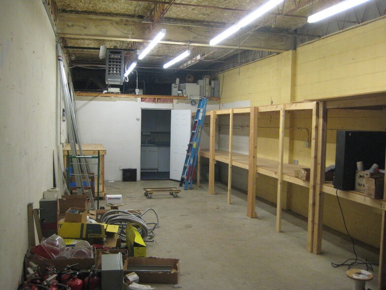 More Photos Of 1865-1877 S Acoma St, Denver Warehouse For Sale
