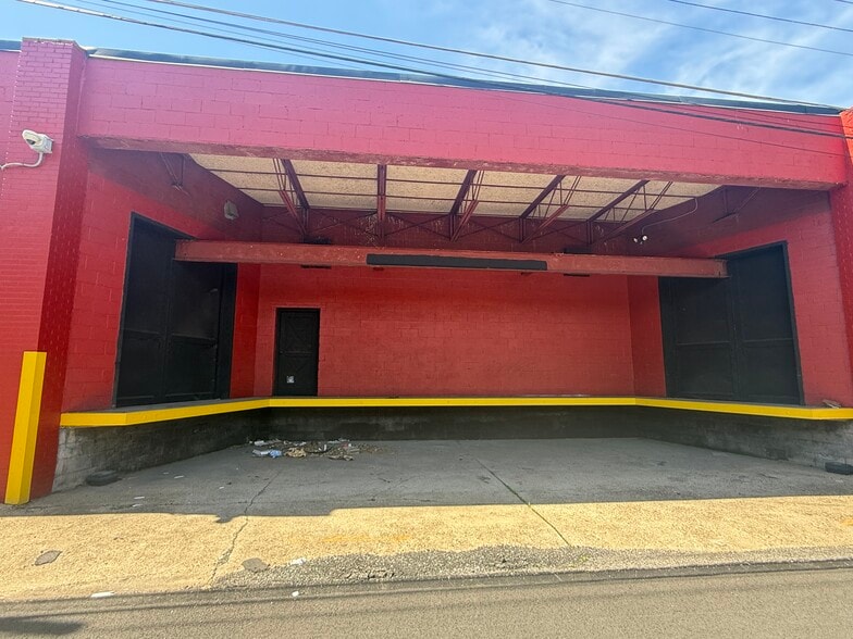 More Photos Of 4920 Harrison St, Pittsburgh Warehouse For Lease
