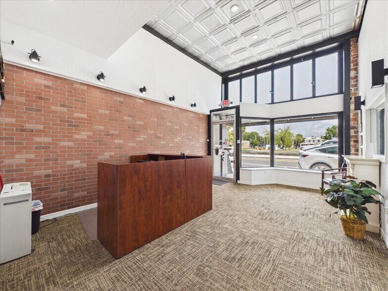 More Photos Of 621 St Johns Ave, Palatka Storefront For Sale