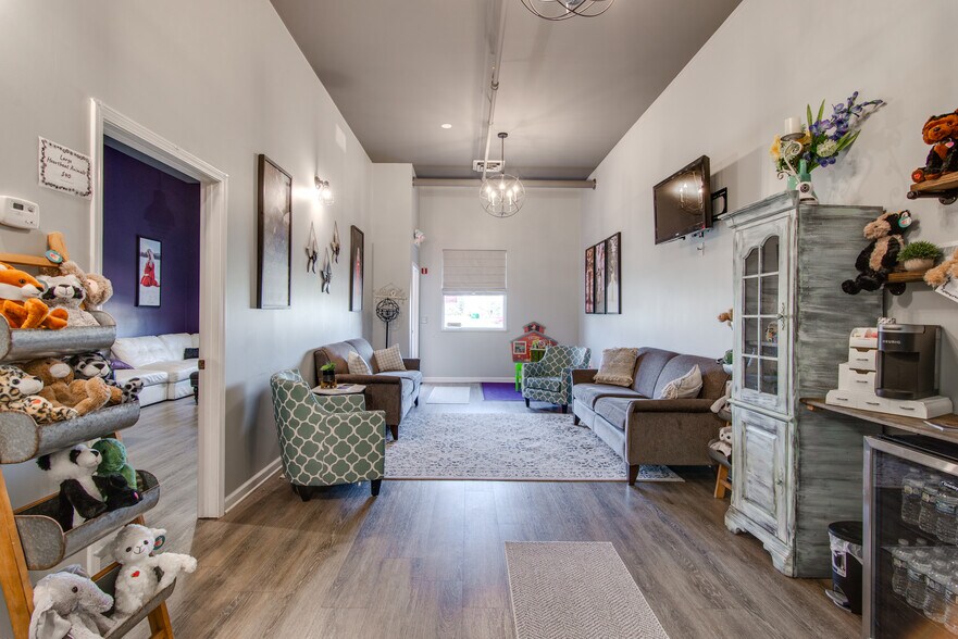 More Photos Of 3390 N State Rd, Davison Medical For Sale