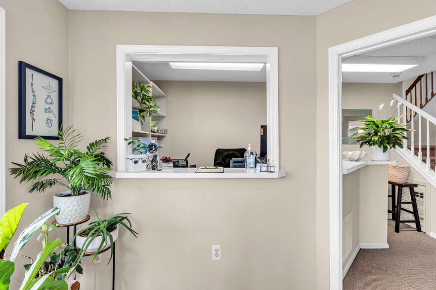 More Photos Of 2 Garfield Ave, Toms River Medical For Sale