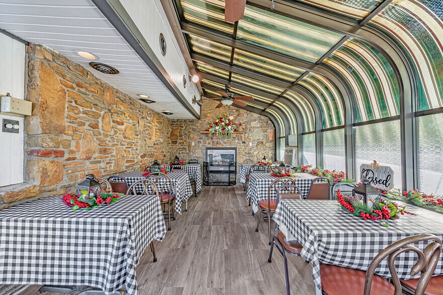 More Photos Of 116 S Walnut St, Ligonier Township Specialty For Sale