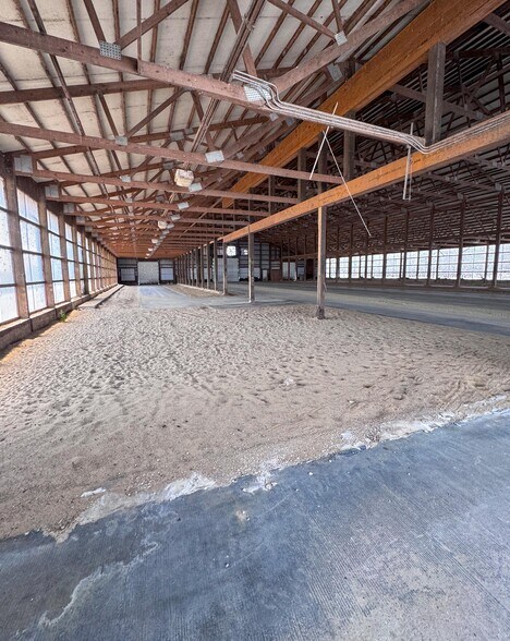 More Photos Of 56841 270th Ave, Pine Island Warehouse For Lease