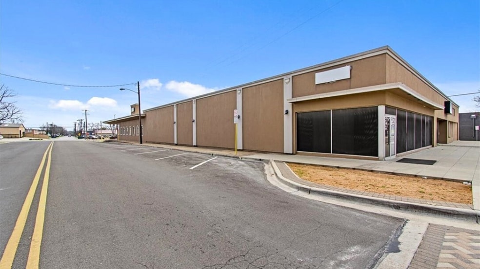 More Photos Of 420 E Ave C, Killeen Specialty For Lease